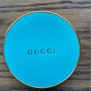 Gucci Gold Beauty Powder Case